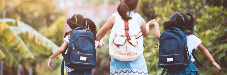 Jacksonville NC Chiropractor Discusses Proper Child Backpacks